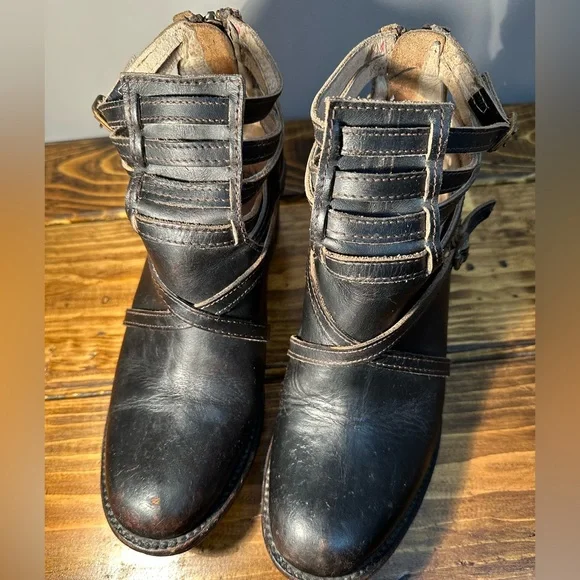 Freebird by Steven, Stair, Black/Brown Leather Strappy Ankle Boot / Bootie SZ 8 - Picture 2 of 9